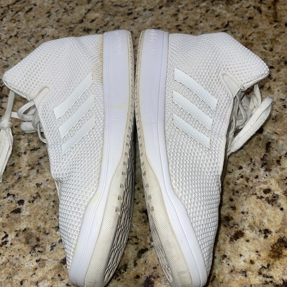adidas veritas mid